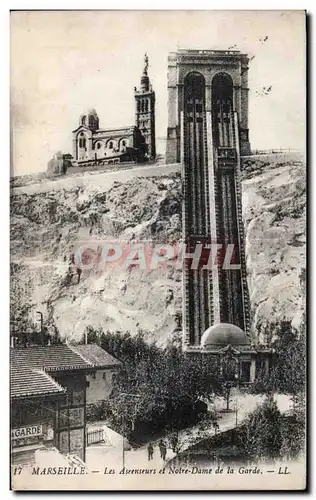 Cartes postales Marseille Les Aseenseurs et Notre Dame de la Garde