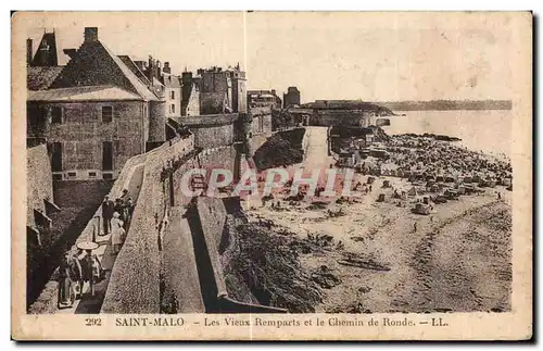 Ansichtskarte AK Saint Malo Les Vieux Remparts et la Chemin de Ronde