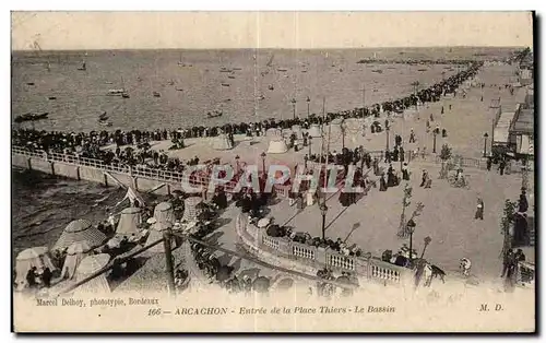 Cartes postales Arcachon Entree de la place Thiers Le bassin