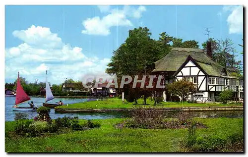 Ansichtskarte AK The river bure at Wroxham Norfolk Broads