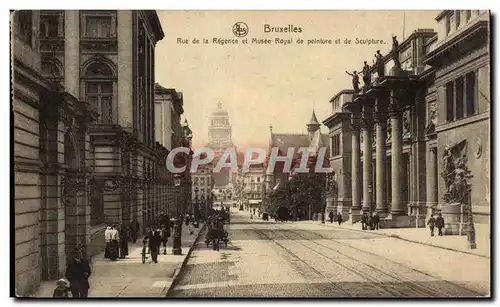Cartes postales Bruxelles Rue de la Regence et musee Royal de pienture et de Sculpture