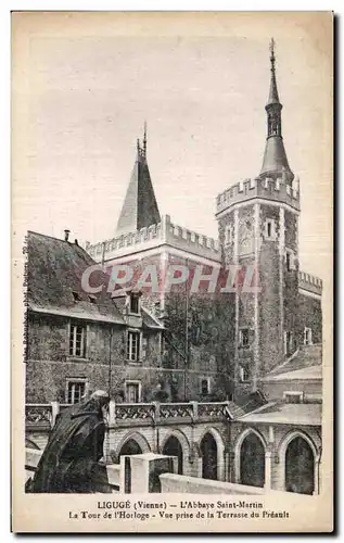 Cartes postales Liguge (vienne) L Abbaye saint martin la tour de l horloge vue prise de la terrasse du preault