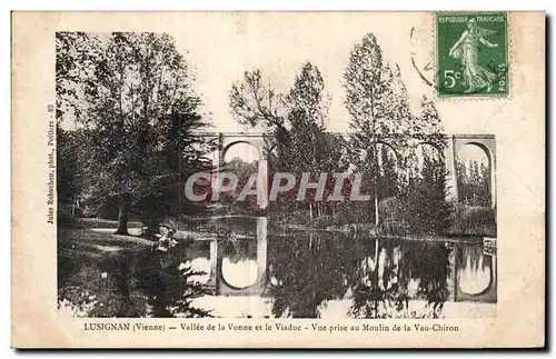 Cartes postales Lusignan (Vienne) Vallee de la Vonne et le Viaduc Vue prise au Moulin de la Vau Chiron