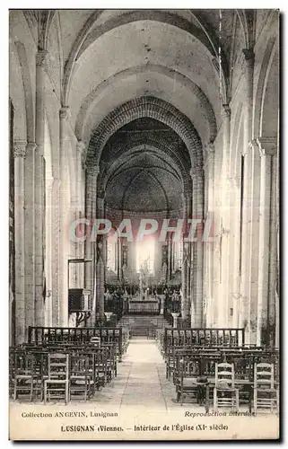 Ansichtskarte AK Lusignan (Vienne) Interieur de I Eglise