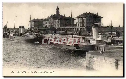 Cartes postales CALAIS - La Gare Maritime Bateaux Train