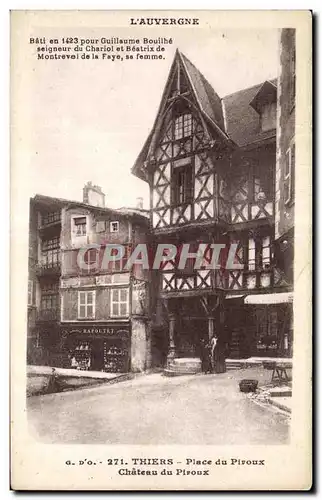 Cartes postales Thiers Place du Piroux Chateau du Piroux