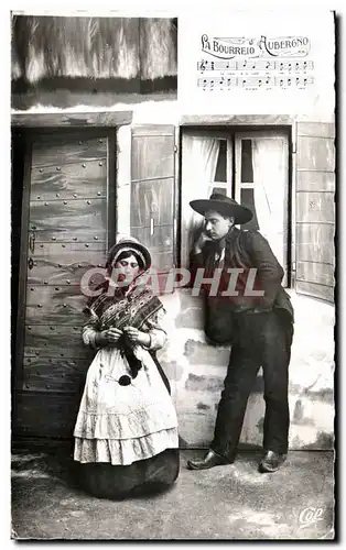 Ansichtskarte AK D Auvergne Types Causette des amoureux Folklore Costume