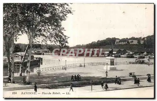 Ansichtskarte AK Bayonne Place du Reduit