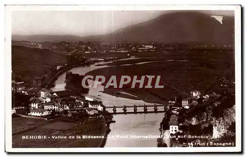 Ansichtskarte AK Behobie Valle de la Bidassoa Le Pont International vue sur Behobia et irun