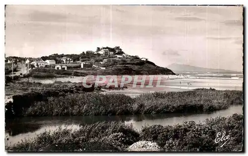 Cartes postales Bidart (Basses-pyrenees) La plage et la Route d Espagne Au fond les Monts Espagnols