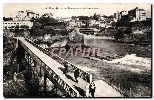 Ansichtskarte AK Biarritz Le Semaphore et le Port Vieux