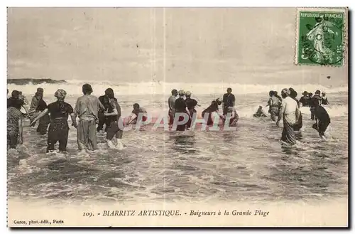 Cartes postales Biarritz Artistique Baigneurs a la Grande Plage