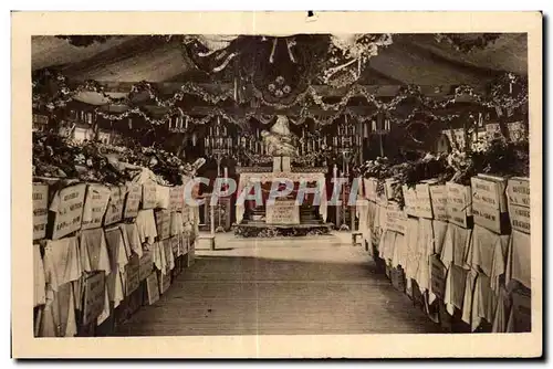 Ansichtskarte AK Ossuaire provisoire de Douaumont Temporary Ossuary of Dounaumont