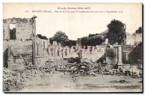 Cartes postales Grande Guerre Revigny (Meuse) Rue de la Paix apres le bombardement 1914 Militaria