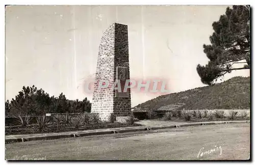 Cartes postales Militaria Monument aux combattants