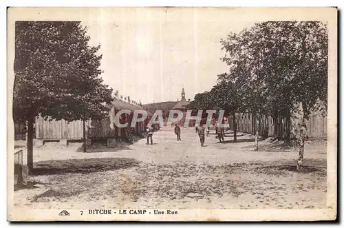 Cartes postales Bitche Le Camp Une Rue Militaria