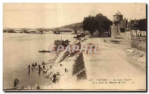 Nevers - La Tour Goguin - Pont du Chemin de Fer - Cartes postales