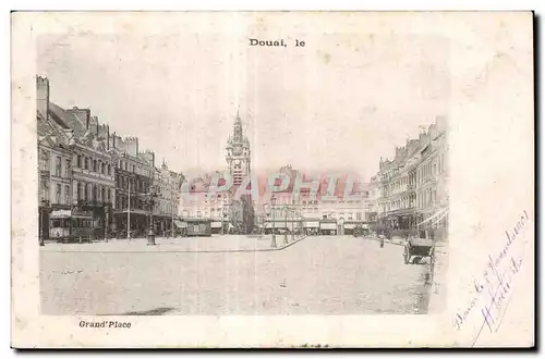 Cartes postales Douai le Grand Place