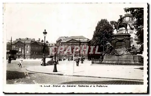 Cartes postales Lille Statue du General Faidherbe et la Prefecture