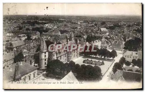 Ansichtskarte AK Nevers Vue Panoramique sur le Palais Ducal