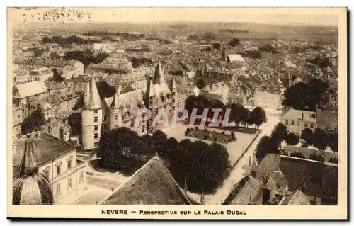 Cartes postales Nevers Perspective Sur Le Palais Ducal