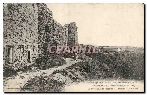 Cartes postales Pelerinage de N D de Sion par Prayer (M et M) Vaudemont Fortifications (cote Sud) La Poterne dit