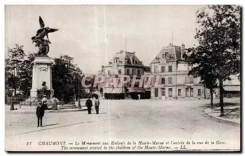 Ansichtskarte AK Chaumont lr mmument aux enfants de la haute marne