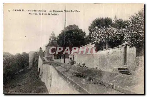 Cartes postales Langres Les Fortifications Les Remparts Au fond la Tour St Ferjenx