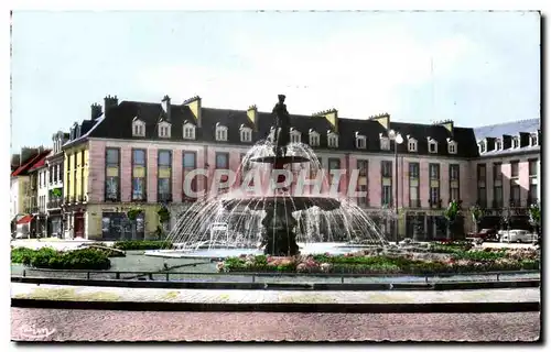 Cartes postales moderne Vitry le Francois Place d armes et deesse