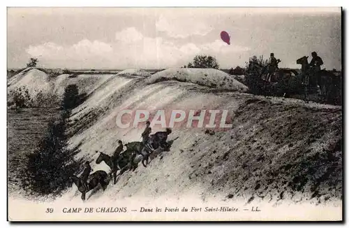 Cartes postales Camp de chalons dans les fosses du fort saint hilaire ll Cheval Horse Militaria