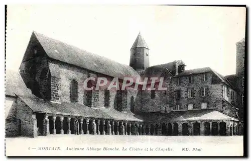 Cartes postales Mortain Aneienne abbaye le cloitre et la chapelle