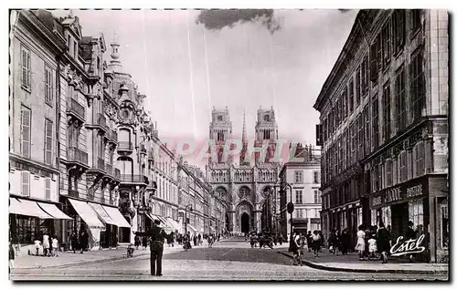 Cartes postales Orleans La Rue Jeanne d Arc et la Cathedrale Joan of Are s Streot and the Cathedral
