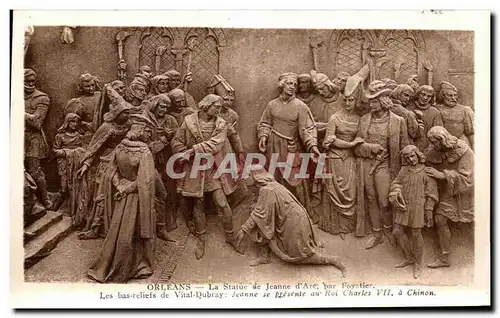 Ansichtskarte AK Orleans La Statue de Jeanne d arc par Foyatier Les bas relief de Vital Dubray Jeanne se presente