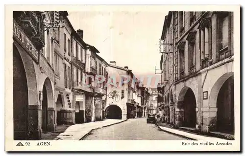 Ansichtskarte AK Agen Rue des vieilles Arcades