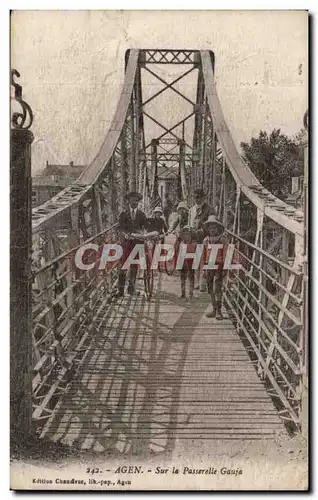 Cartes postales Agen Sur la Passerelle Gauja Enfants