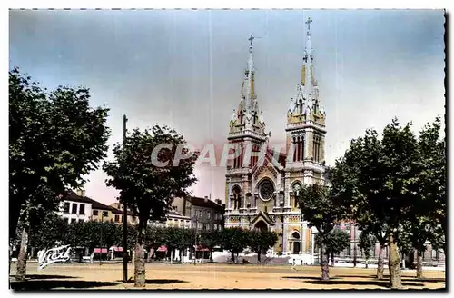 Cartes postales moderne Saint Chamond (Loire) Place de la liberte Eglise natre Dame