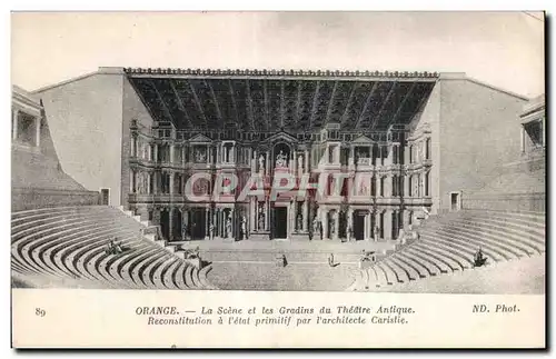 Cartes postales Orange La scene et les gradins du Theatre antique