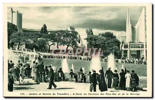 Ansichtskarte AK Exposition Internationle paris 1937 Jardins et bassins du trocadero A fond les Pavillons des pay