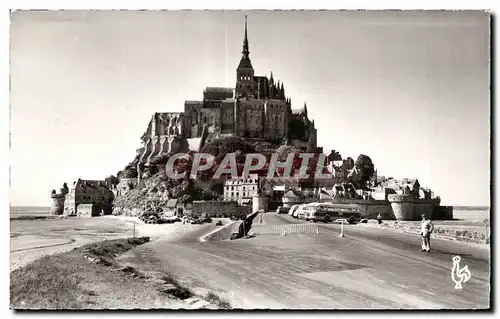 Cartes postales Le mont saint michel vue General prise de la digue