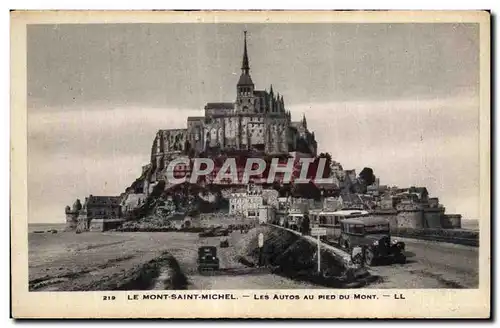 Ansichtskarte AK Le mont saint michel Les autos au pied du mont