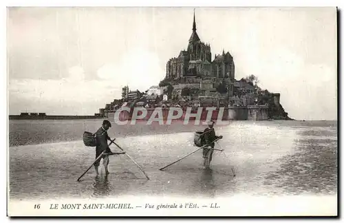 Cartes postales Le mont saint michel vue generale a l est Pecheurs