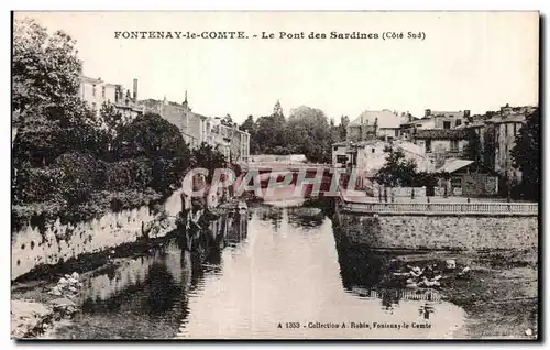 Cartes postales Fontenay Le Comte Le Pont des Sardines (Cote Sud)