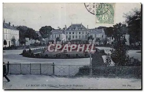 Cartes postales La Roche Sur Yon Square de la Prefecture