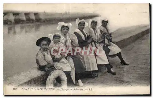 Cartes postales Les Sables D olonne Groupe de sablaises Folklore Costume