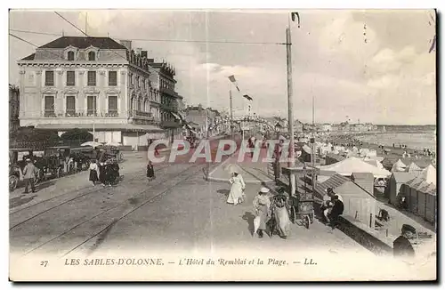 Cartes postales Les Sables D olonne l Hotel du remblai et la plage