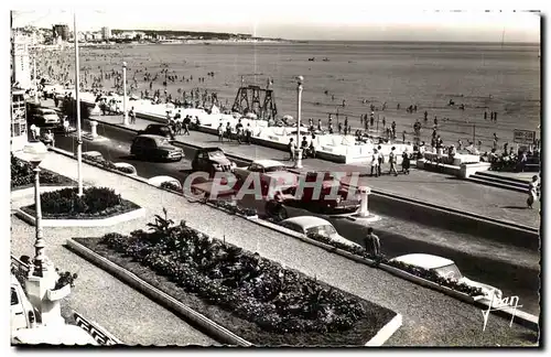 Cartes postales Les Sables d Olonne Les sables d Olonne le Remblai et la plage