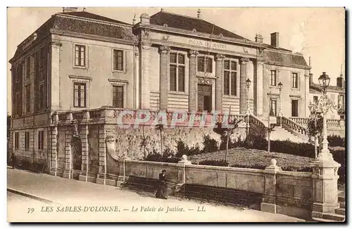 Cartes postales Les sables d Olonne le palais de justice