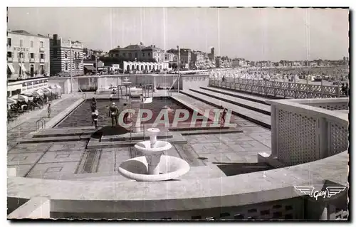 Ansichtskarte AK Les sables d Olonne la piscine