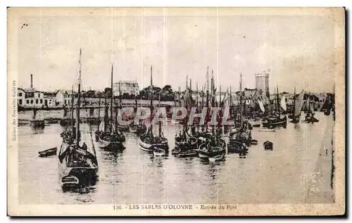 Ansichtskarte AK Les sables d Olonne Entree de port Bateaux