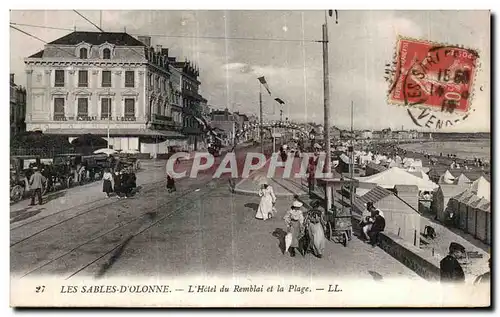 Cartes postales Les sables d Olonne l Hotel du pemblai et la plage